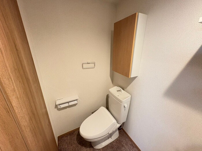 物件内観写真11　(トイレ)