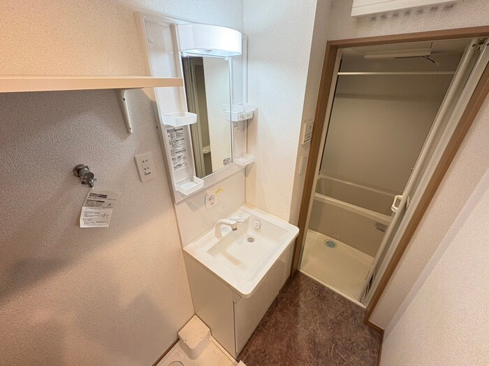 物件内観写真13　(洗面)