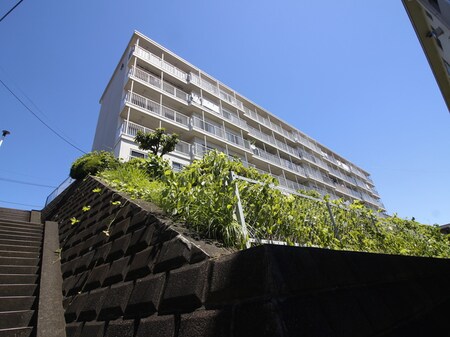 青葉台マンションA棟（303）外観写真