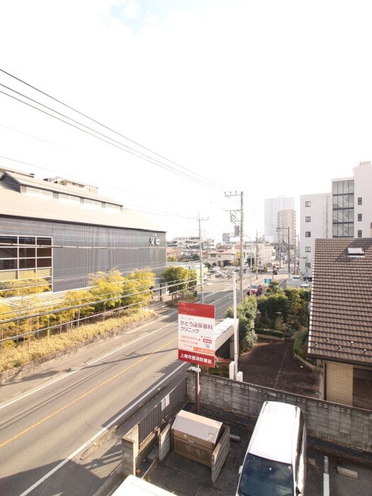 物件内観写真20　(室内からの展望)