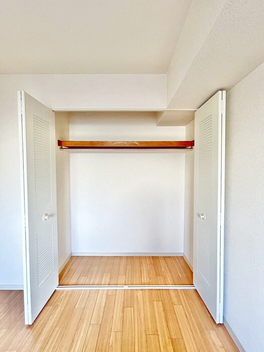 物件内観写真10　(収納)