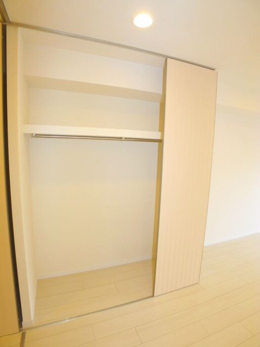 物件内観写真9　(収納)