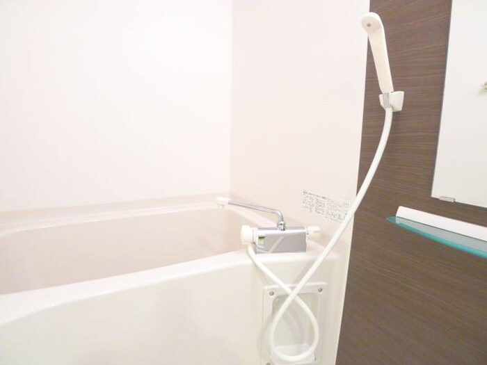 物件内観写真11　(バス／シャワールーム等)