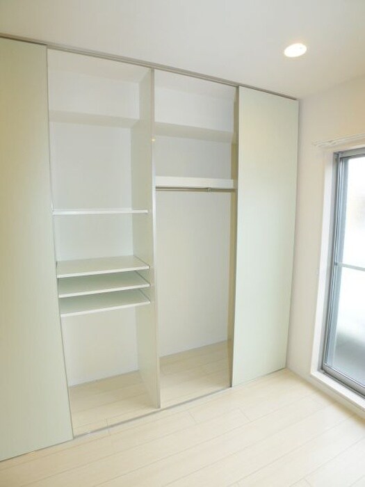 物件内観写真14　(収納)