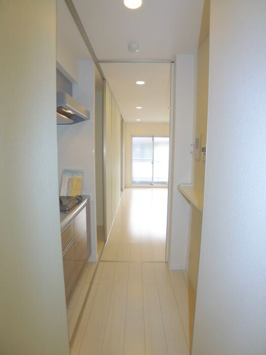物件内観写真19　(廊下)