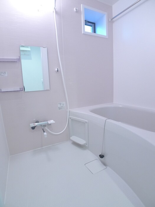 物件内観写真13　(バス／シャワールーム等)