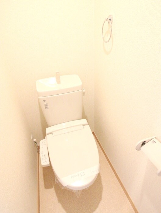 物件内観写真14　(トイレ)