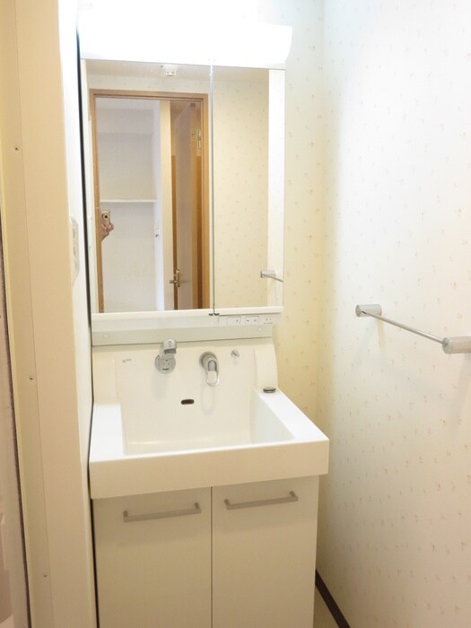 物件内観写真13　(洗面)