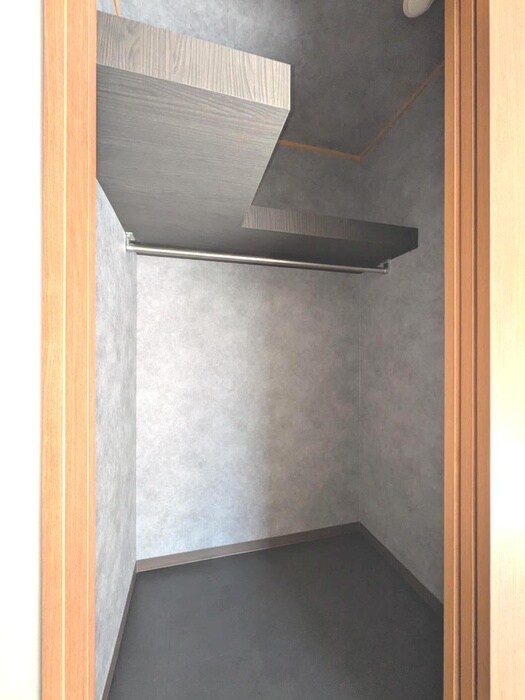 物件内観写真16　(収納)