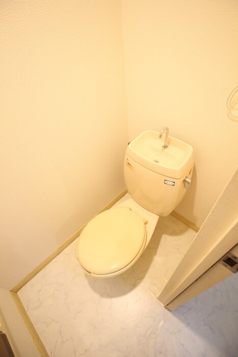 物件内観写真10　(トイレ)