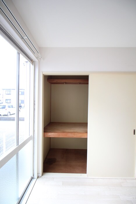 物件内観写真20　(収納)