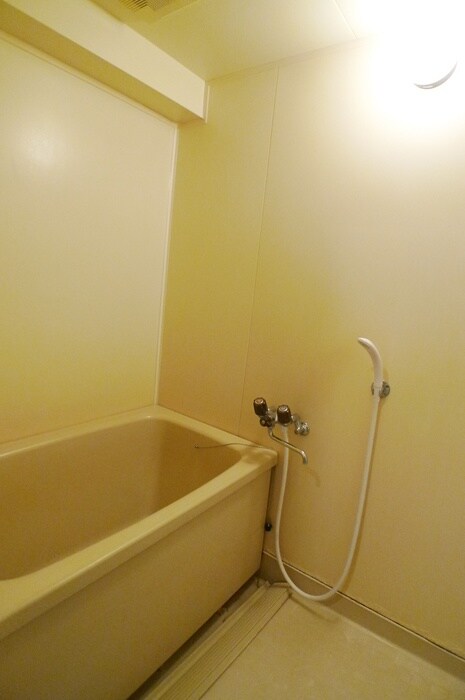 物件内観写真13　(バス／シャワールーム等)