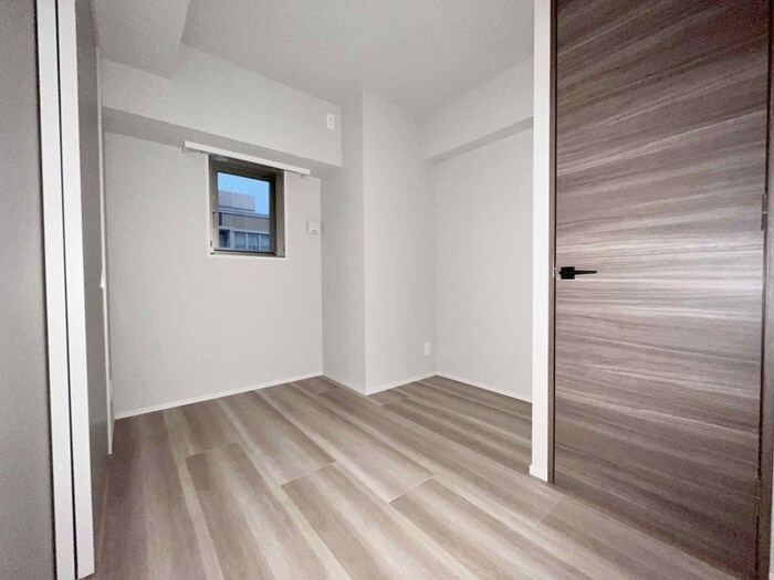 物件内観写真18　(居室)