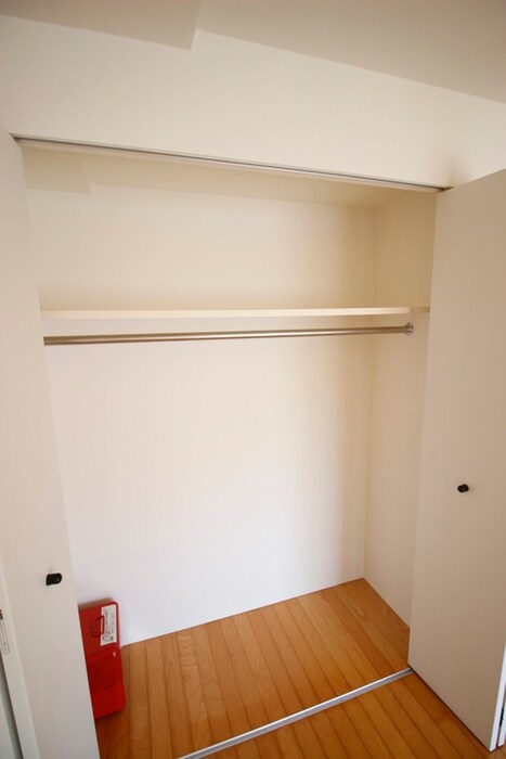 物件内観写真15　(収納)