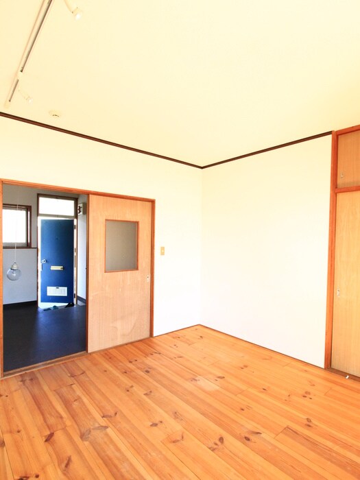 物件内観写真8　(居室)