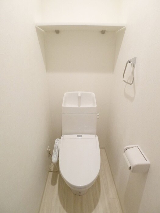 物件内観写真11　(トイレ)