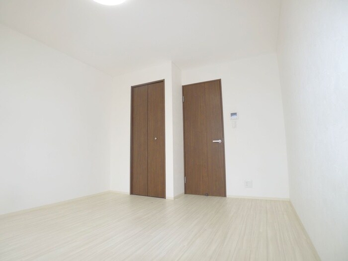 物件内観写真16　(居室)