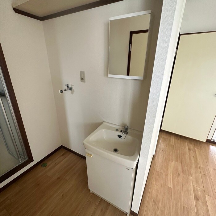 物件内観写真6　(洗面)