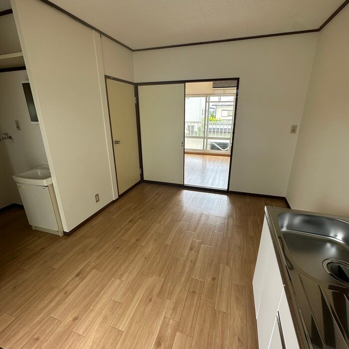 物件内観写真10　(居室)