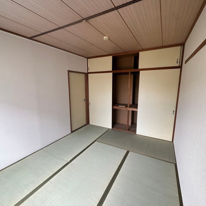 物件内観写真16　(居室)