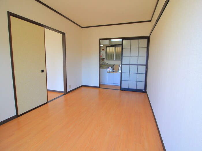 物件内観写真15　(居室)