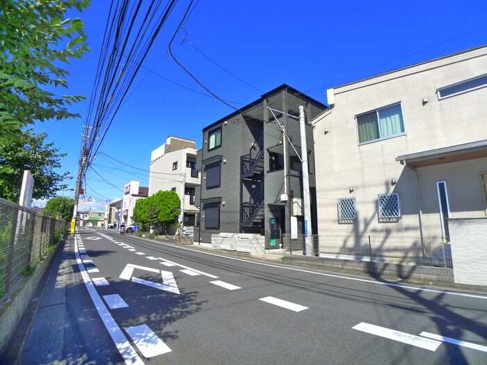 物件外観写真6　(周辺環境)