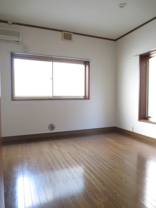 物件内観写真10　(居室)