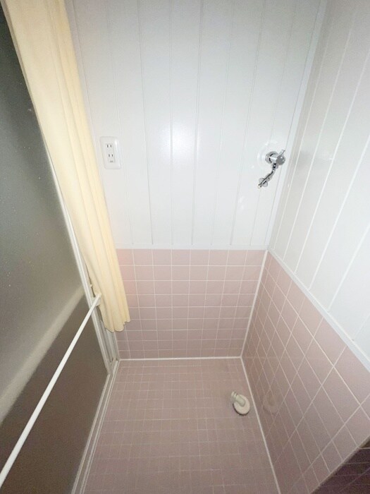 物件内観写真14　(洗濯機置場)