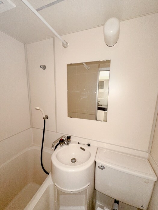 物件内観写真13　(洗面)