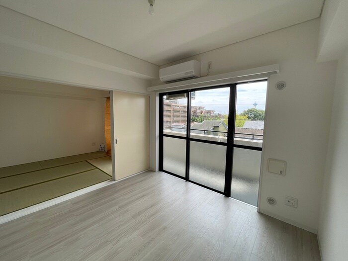 物件内観写真9　(居室)