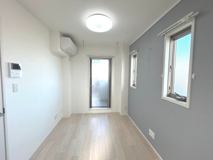 物件内観写真10　(居室)