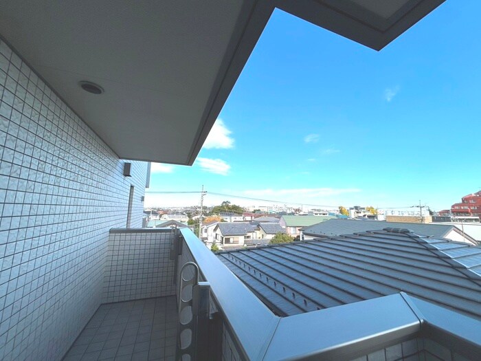 物件内観写真22　(室内からの展望)