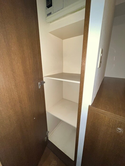 物件内観写真17　(収納)