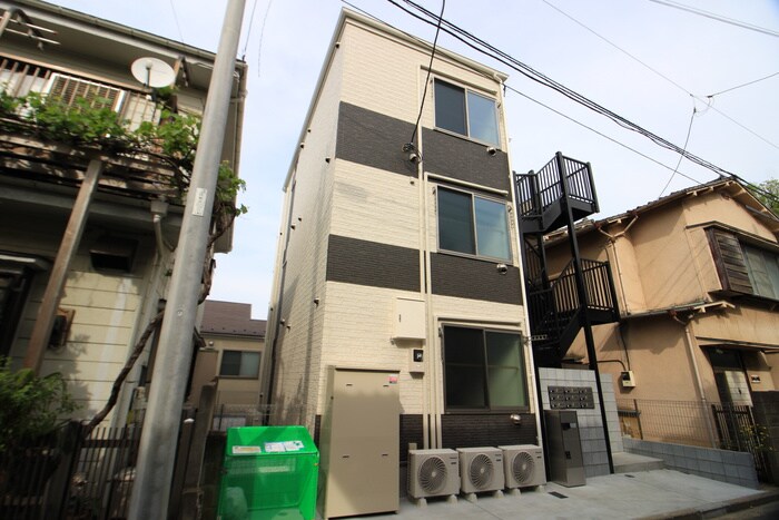 物件外観写真1　(外観写真)