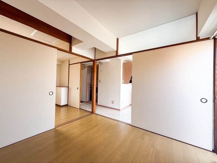 物件内観写真7　(居室)