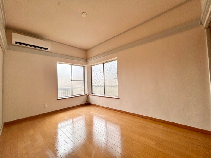 物件内観写真5　(居室)