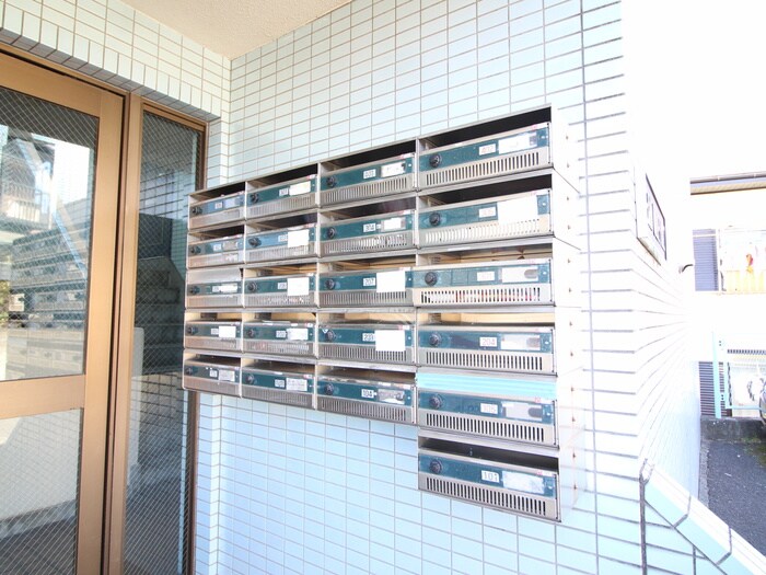 物件外観写真4　(建物設備)