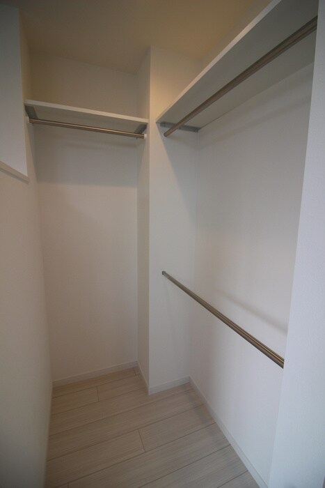 物件内観写真9　(収納)