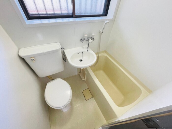 物件内観写真12　(洗面)