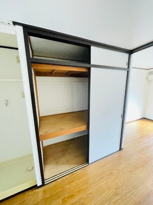 物件内観写真20　(収納)