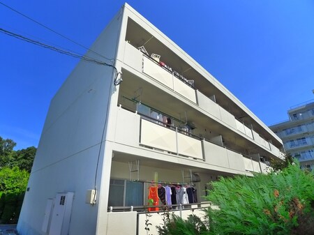 オ－クマ第三レジテンス外観写真