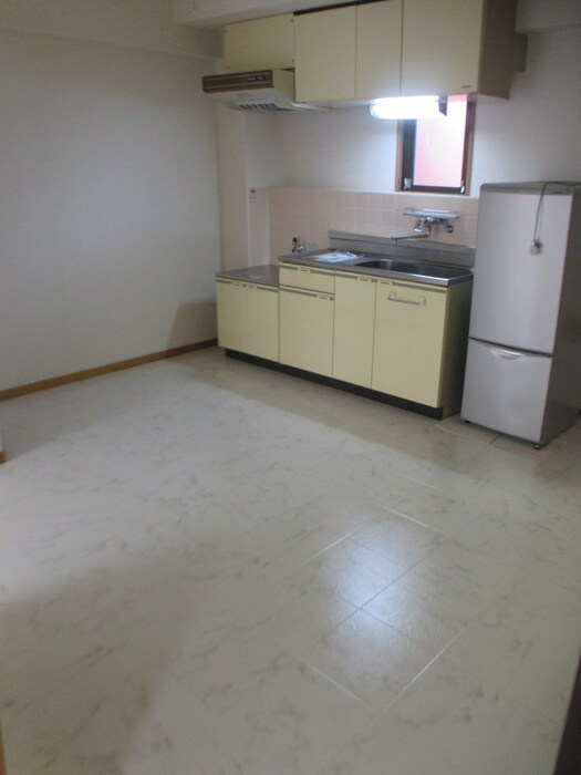 物件内観写真5　(キッチン)