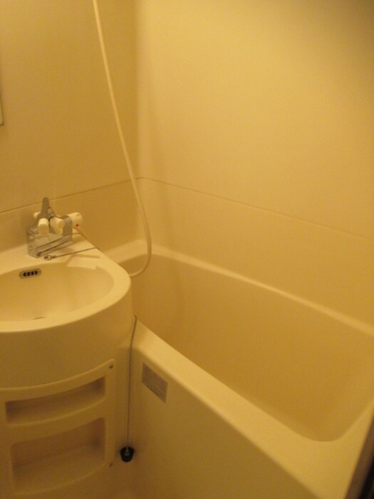 物件内観写真8　(バス／シャワールーム等)