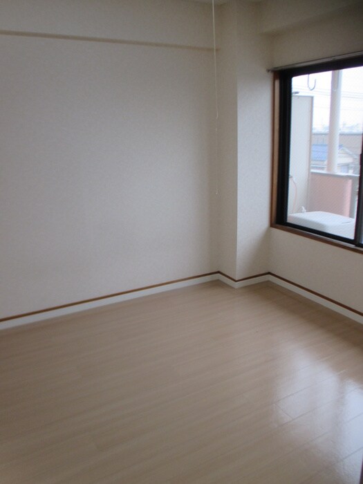 物件内観写真11　(居室)