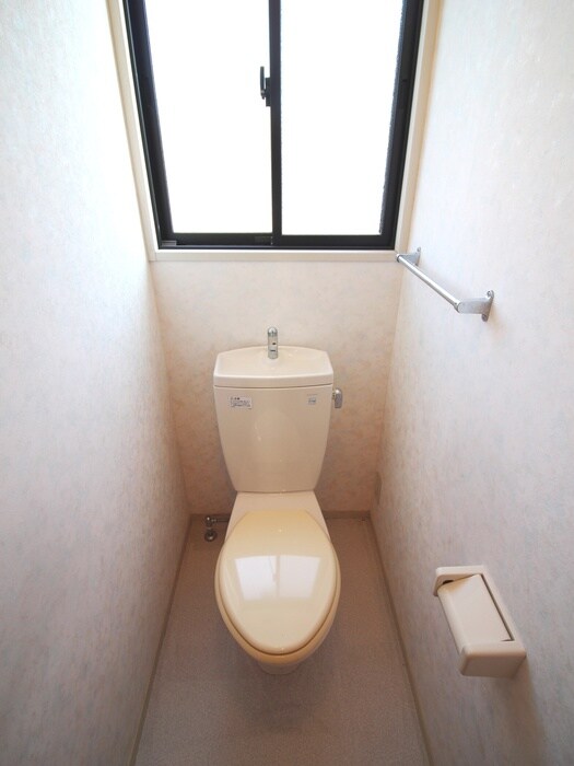 物件内観写真13　(トイレ)