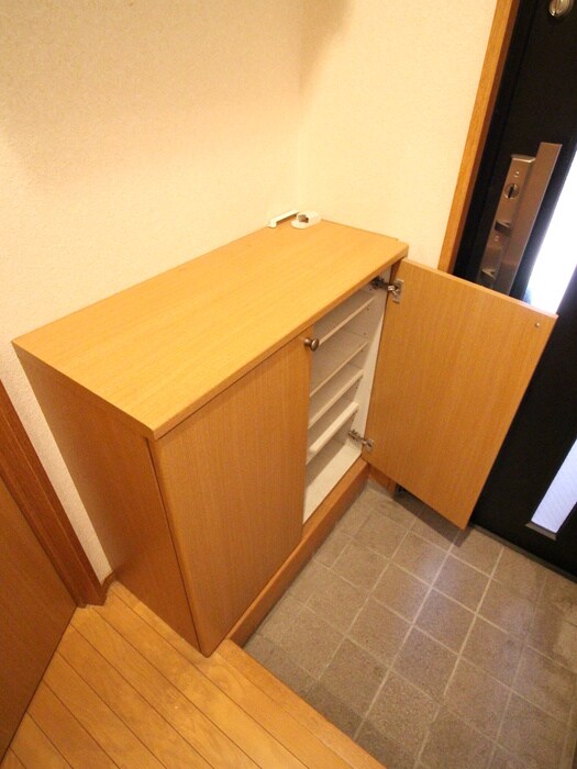 物件内観写真19　(靴箱)