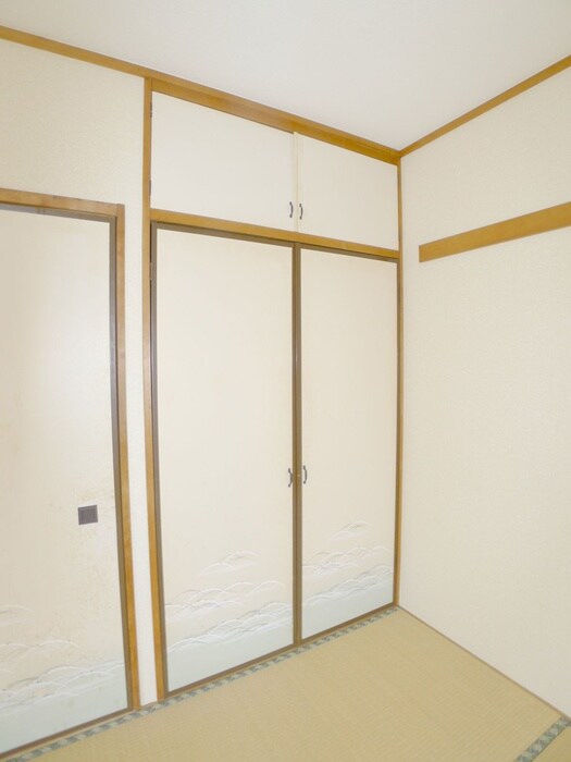 物件内観写真9　(収納)