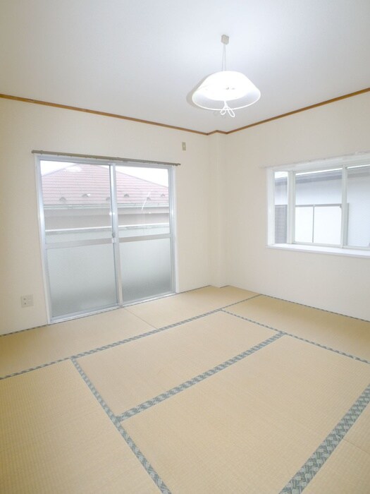 物件内観写真10　(居室)