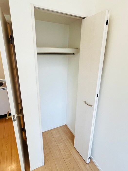 物件内観写真11　(収納)