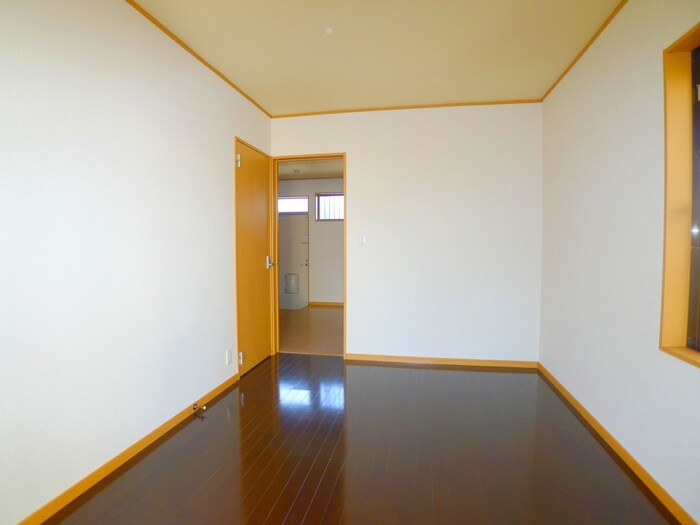 物件内観写真7　(居室)